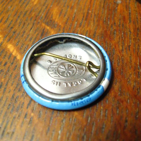 I.B. OF T.C.W. & H OF A Teamsters Union 1967 Button Pin - Picture 4 of 4